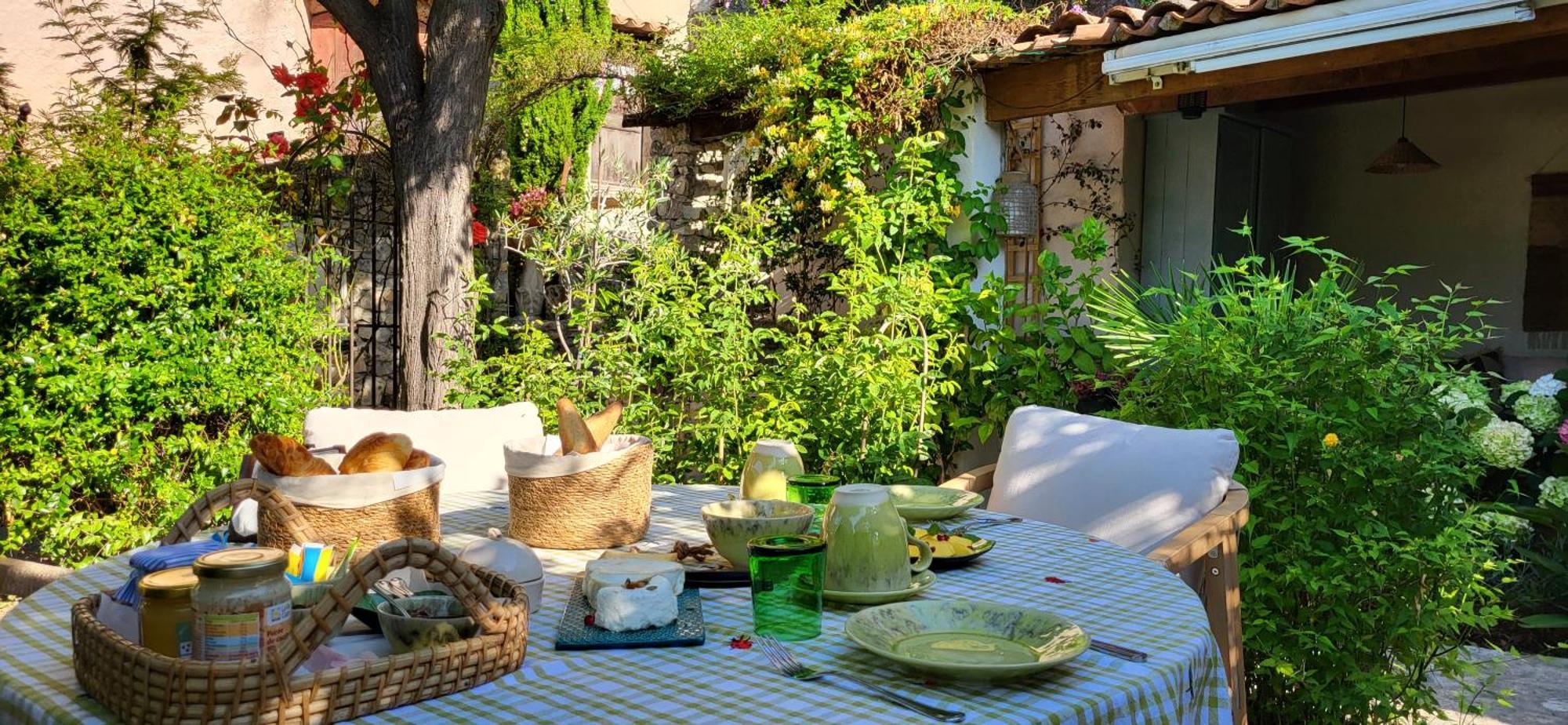 Bed and Breakfast La Belle Histoire Claviers Экстерьер фото
